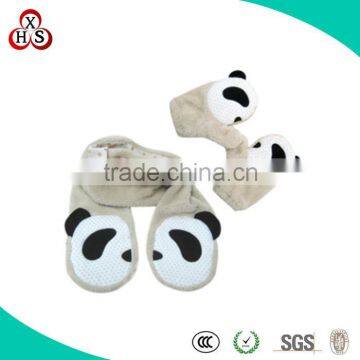 Fabric Customed Soft Dancing And Moving Polar Bear Gloves