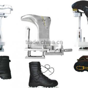 Rotary Two Head PU Injection Safety Shoes Making Machine photo-3