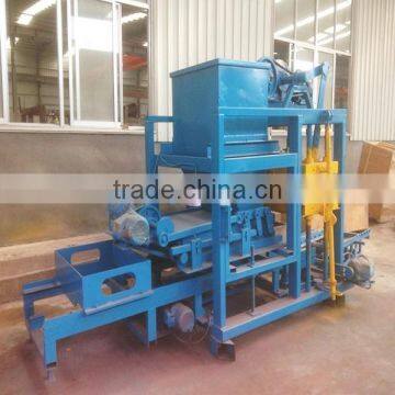 Cheaper Price Automatic QT4-25 Semi Automatic Brick Cutting Machine for Cambodia photo-3
