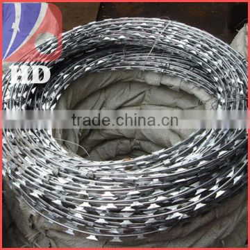 hot dipped galvanized Blade barbed wire