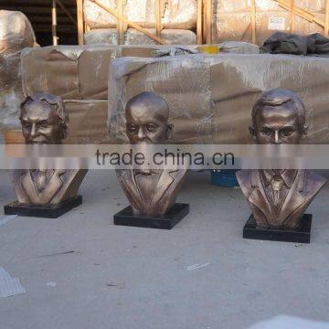 Bronze Famous Man Character Sculpture photo-2