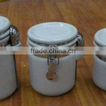 Ceramic Condiment Set photo-5