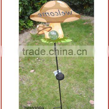 Mushroom Design Solar glass ball stake