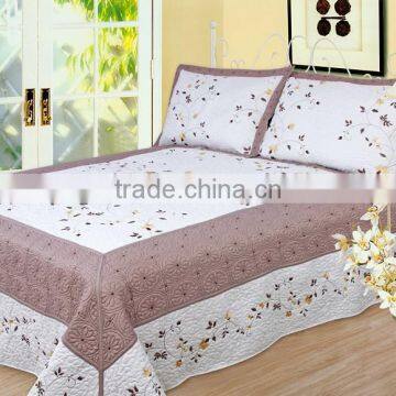 Microfiber Cotton Polyester Embroidery Quilt Sets/Bedspreads