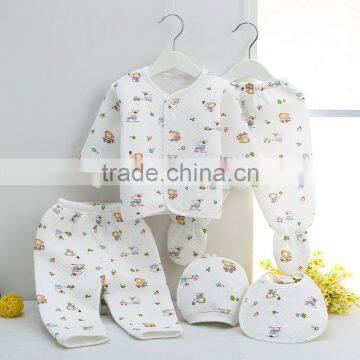 Wholesale Newborn Printing Hot Sale Cotton Baby Clothing Gift Sets photo-3