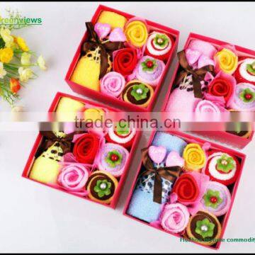 Cake shape promotional gift towel also set in gift box Beautiful Cute gift boxes packing