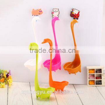 high quality plastic soup spoon /lyg swan pp soup spoon /fancy soup spoon tableware