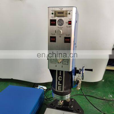 Hot Sell Ultrasonic Single Head Face Mask Welding and Cutting Machine photo-2