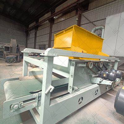 Máquina para hacer virutas de madera de 1 - 2 toneladas por hora. Máquina para hacer virutas de madera