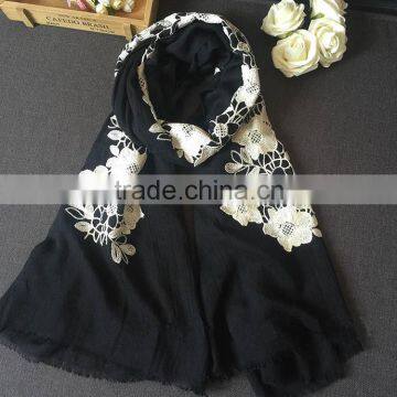 New Style Flower Embroidery Design Fashion Woman Cotton Viscose Scarf