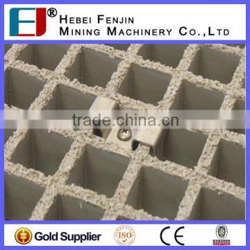 High Strength 38x38mm Mesh Light Weight Gritted Cover Fiberglass Grating For Footbridge photo-5