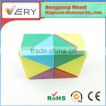 Form recognition in 2D&3D magnetic construction building childrens educational toys