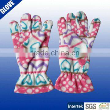 Fancy girls heart pattern printed fleece gloves