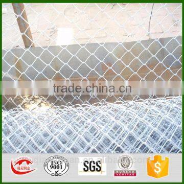 Manufacturer China sport field hot dipped galvanized chain link fence