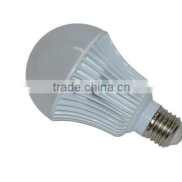 7watts 5730SMD Aluminum PC Cover CRI 75 E27 Led Bulb Light