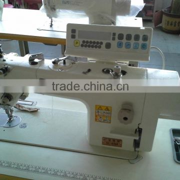 Synchronous feeding material automatic lubrication automatic thread trimming device sewing machine