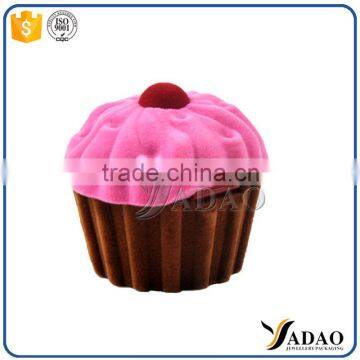 Pink Cute Cake Velvet Gift Box for Jewelry Packaging Box photo-3
