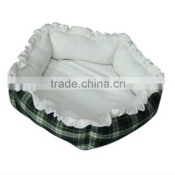 Luxury Print Fleece Indoor Dog House Bed for Dogs