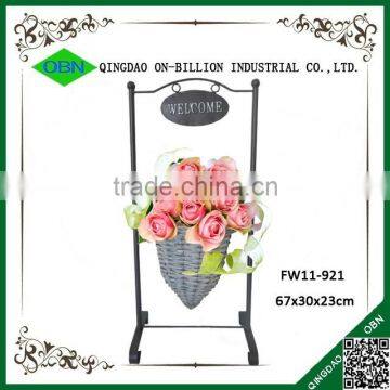 Flower garden hanging basket