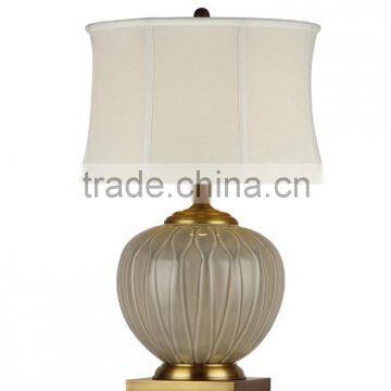 BISINI Antuque Decorative Gilding Ceramic Table Lamp for Hotel