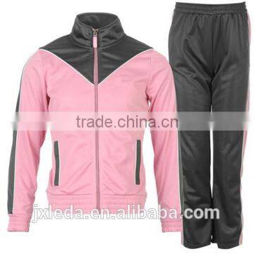 Customize sports clothing, girls sports suits 2016