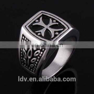 Latest design high quality titanium steel lettering ring engraved jewelry