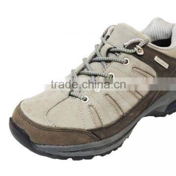 Light Weight Anti Slip Low Cut Mountain Climbing Hiking Shoe photo-2