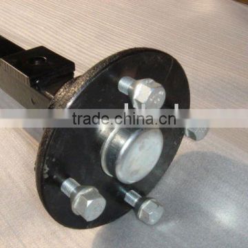 750kg (small axle with 5 holes)