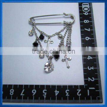 fashion brooch with cross charm