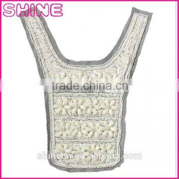 Garment accessories Flower trims,Cheap OEM/ODM White Acrylic Beads Handmade Sew on Net Cloth Collar