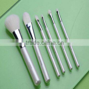 Professional synthetic hair with wooden handle face brushes make up