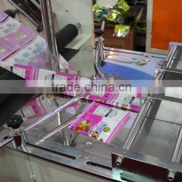 Label Shrink Sleeve Sealing Cutting Machine