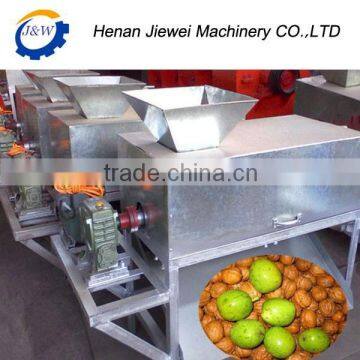 Walnut Green Skin Peeling Machine