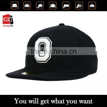 Wholesale Customize Cotton Fabric 3D Puff Embroidery 6 Panel Black Flat Peak Flexfit Snapback Cap And Hat