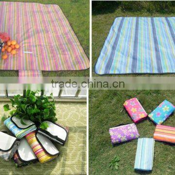 Outdoor Waterproof Folding Picnic Blanket / Portable Picnic Blanket / Camping &hiking Picnic Mat photo-3