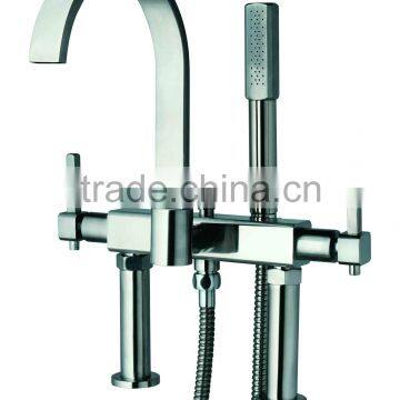 chrome color dual handle bathtub mixer 08/N8226