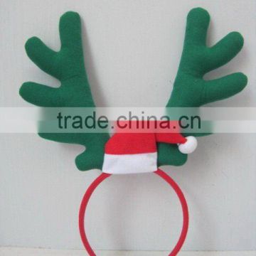 Custom plush Chirstmas head hoop with claw