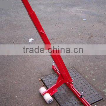 PL-01 Pivot Lift Manhole Cover Lifter