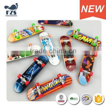 HSJ244 New Arrival Mini Finger Skateboard Toy Alloy Skateboard photo-3