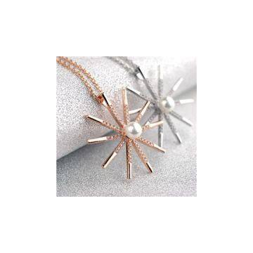 Descendants of the Sun popular jewelry design pendant jewelry, Pearl With AAA CZ Snowflake Pendant Necklace