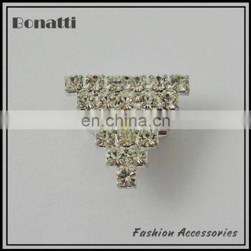 fashion shining triangle rhinestone brooch