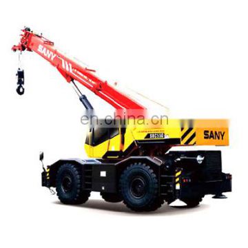 Rough terrain Crane with efficient hydraulic system