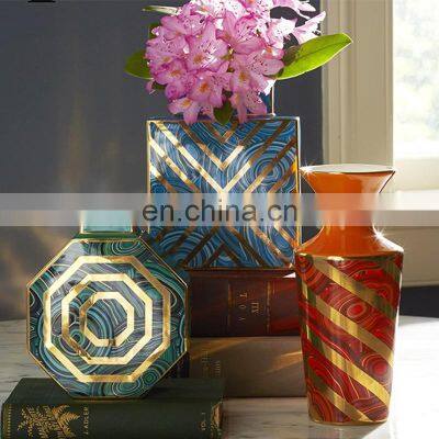 Hot Sale Creative Golden Line  Light Luxury Porcelain Ceramic Vase For Home Decoration