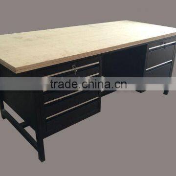 Customize garage or workshop use Work bench for tool