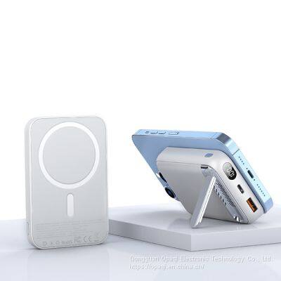 10000mAh Magnetic suction mobile power bank