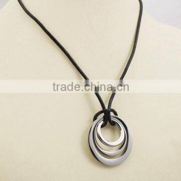 Handmade Stainless Steel Circle Pendant Necklace photo-6
