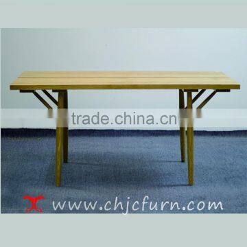 solid wood dinning table