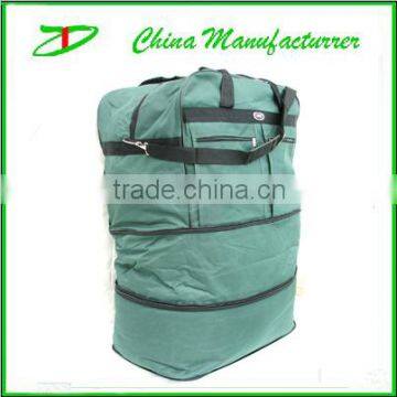 Large capacity expandable rolling wheeled travel bag