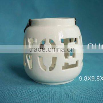 Ceramic roud candle holder