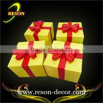 D45*45*45cm Fiberglass christmas gift box decoration